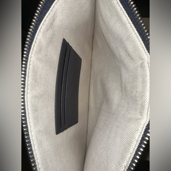 Gucci GG Ophidia Pouch - Picture 3 of 3